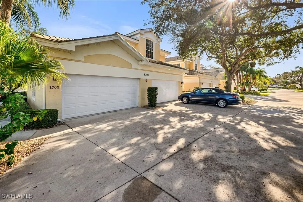 8300 Mystic Greens Way Naples FL 34113