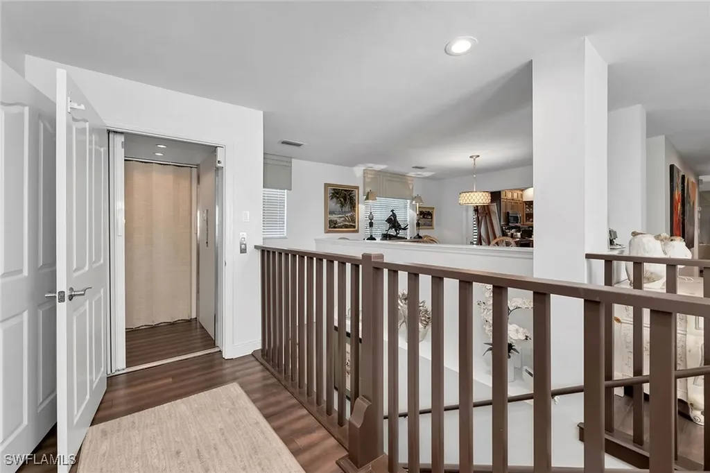 8300 Mystic Greens Way Naples FL 34113
