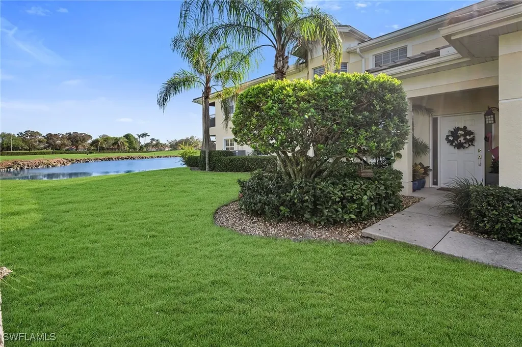 8300 Mystic Greens Way Naples FL 34113