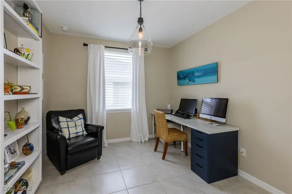 14859 Edgewater Circle Naples FL 34114