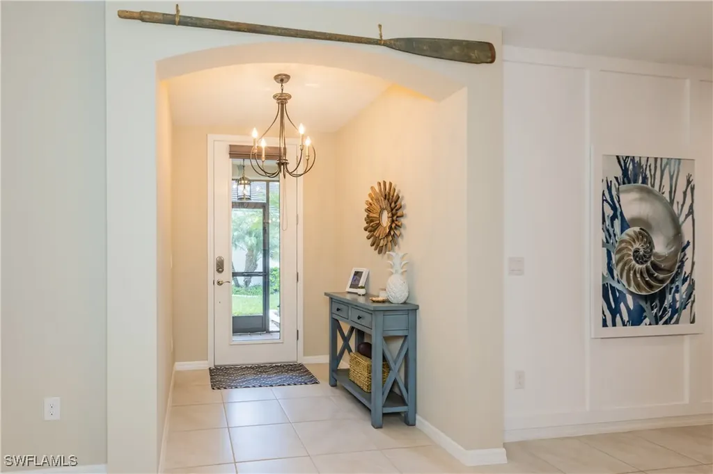 14859 Edgewater Circle Naples FL 34114