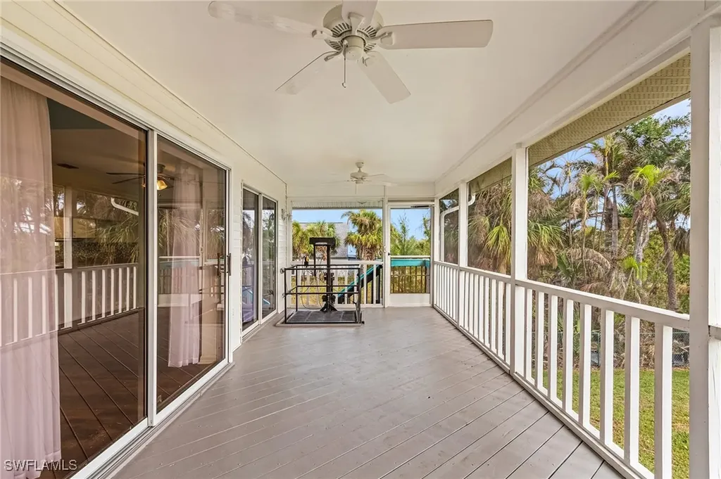 2510 Rose Avenue St. James City FL 33956