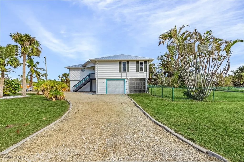 2510 Rose Avenue St. James City FL 33956