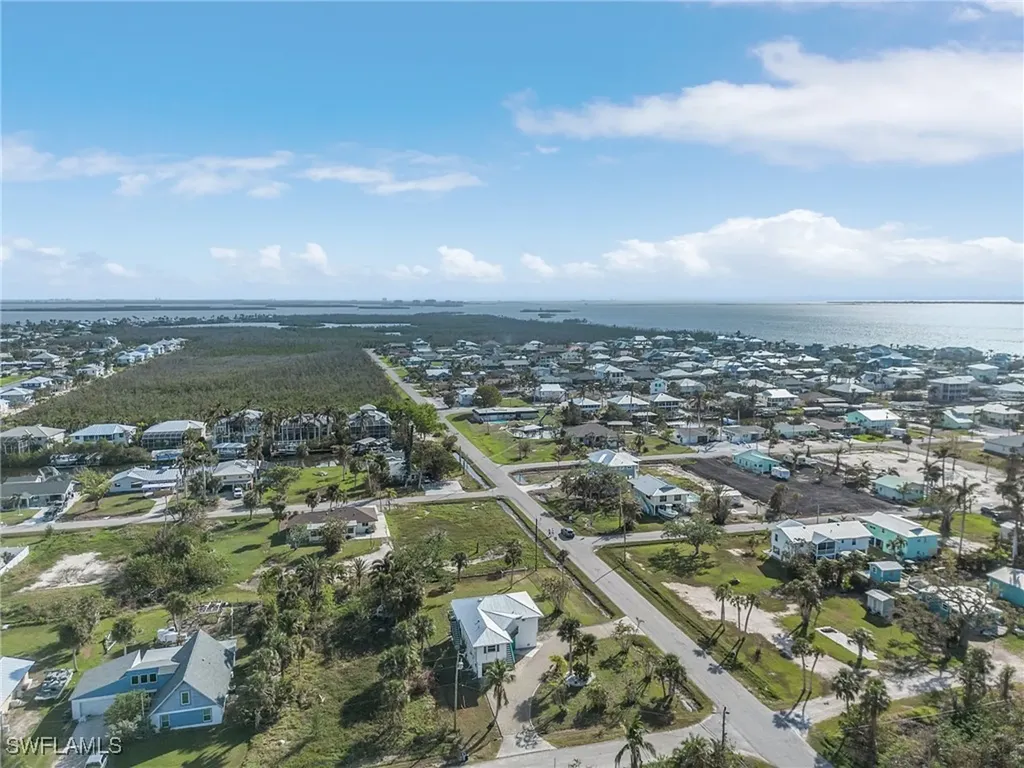 2510 Rose Avenue St. James City FL 33956