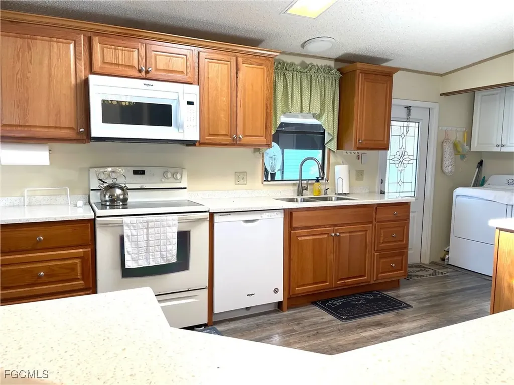 9097 Flamingo Circle North Fort Myers FL 33903