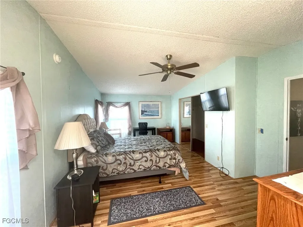 9097 Flamingo Circle North Fort Myers FL 33903