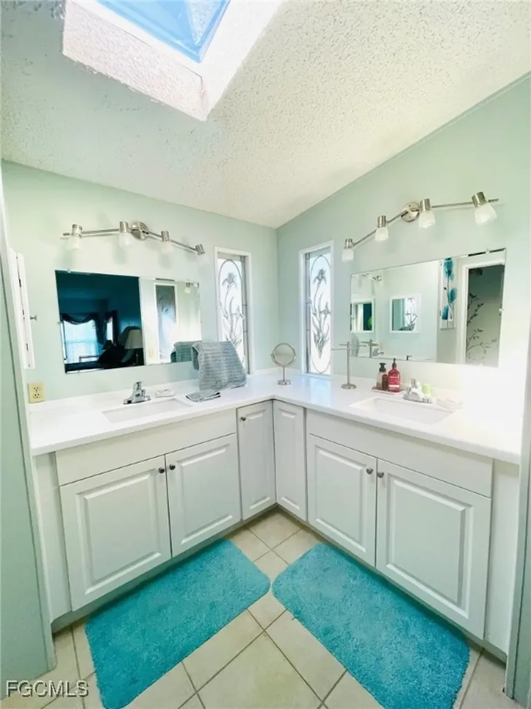 9097 Flamingo Circle North Fort Myers FL 33903