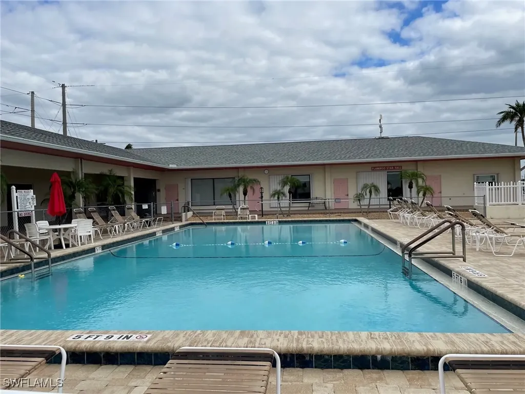 9097 Flamingo Circle North Fort Myers FL 33903