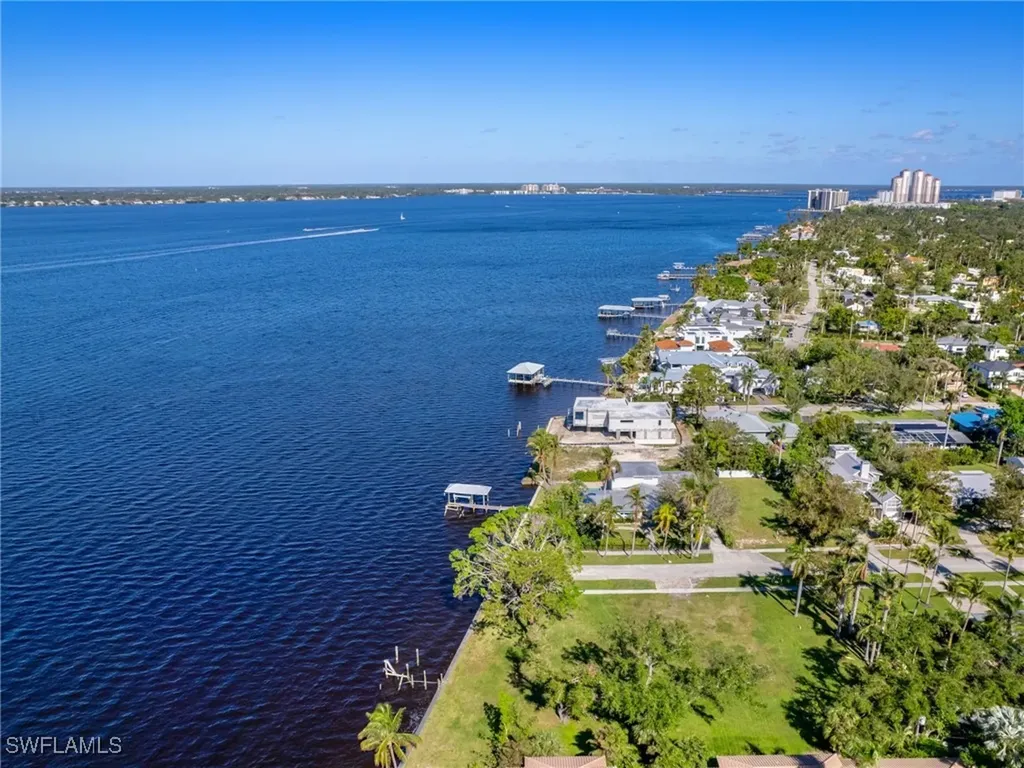 1212 Coconut Drive Fort Myers FL 33901