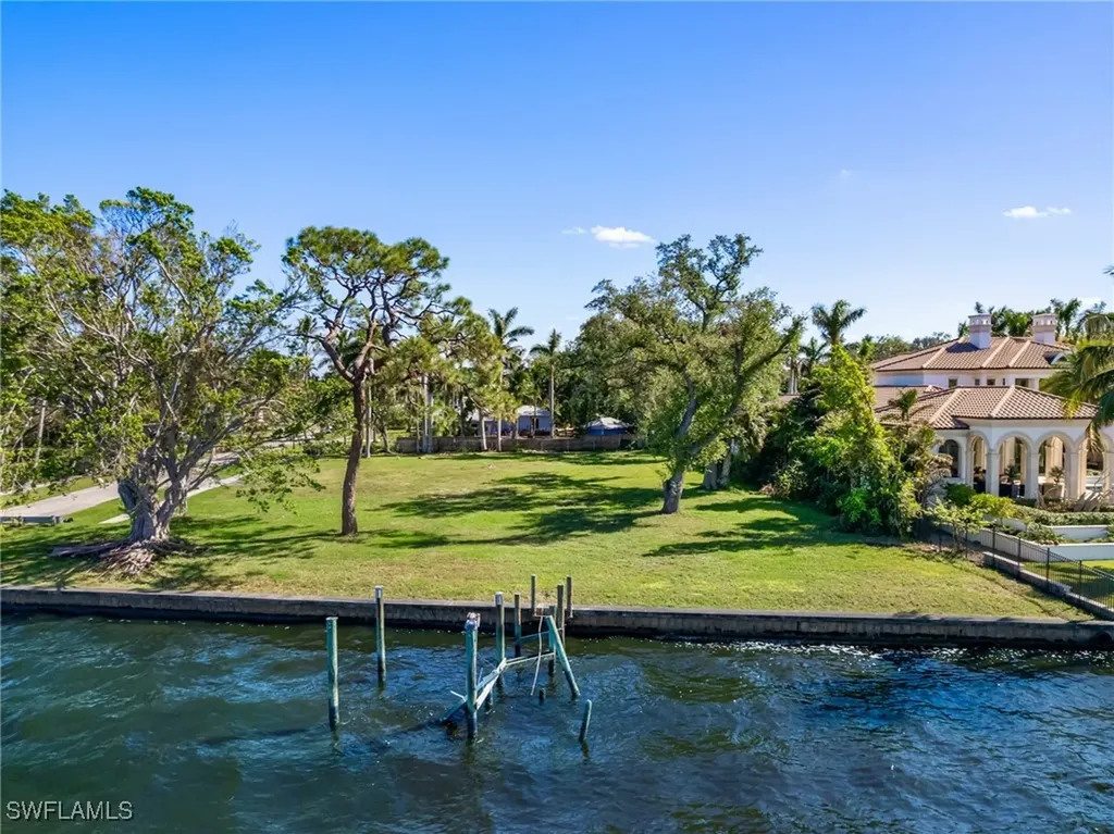 1212 Coconut Drive Fort Myers FL 33901