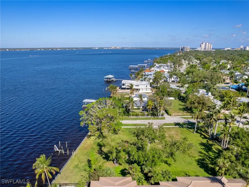 1212 Coconut Drive Fort Myers FL 33901