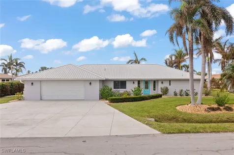 2721 Gull Court ST. James City FL 33956