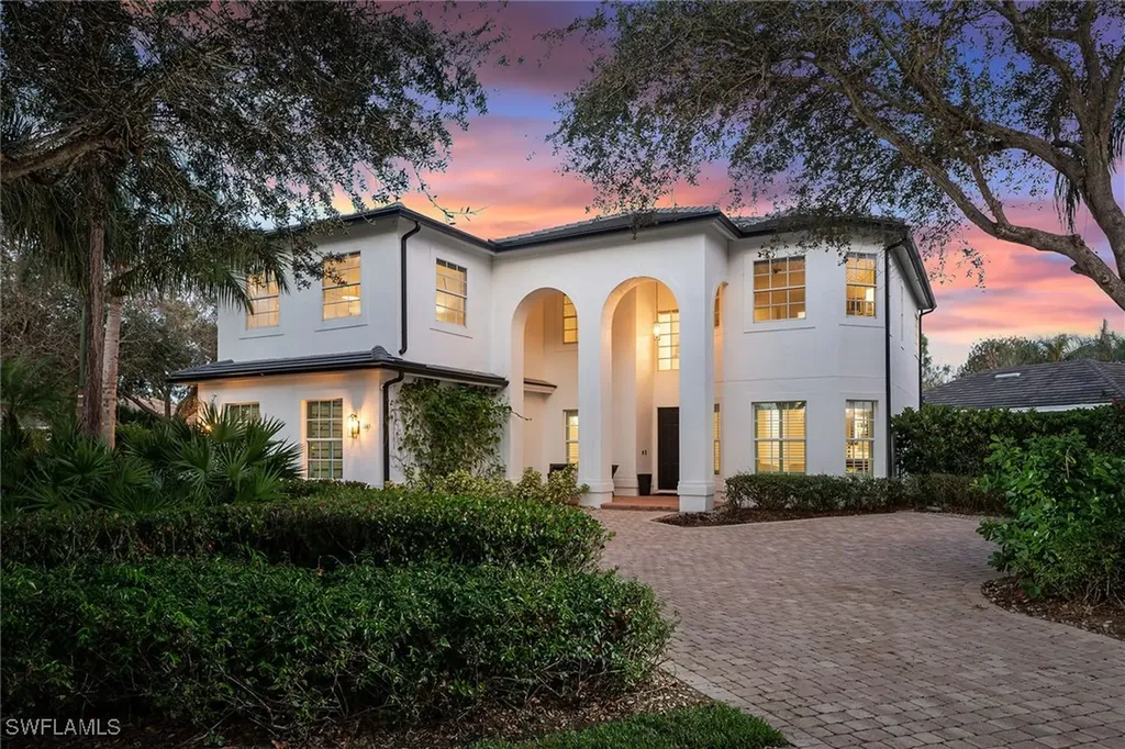 7165 Mill Run Circle Naples FL 34109