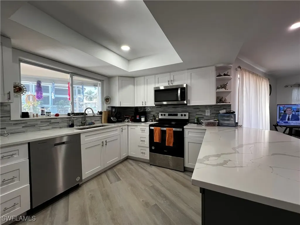 176 Heron Avenue Naples FL 34108