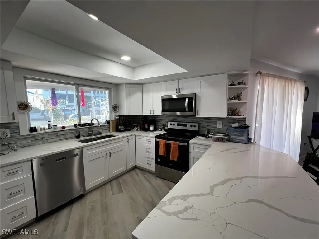 176 Heron Avenue Naples FL 34108