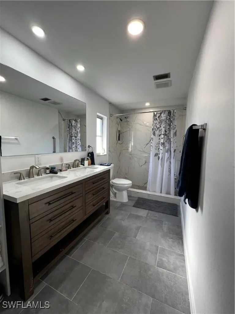 176 Heron Avenue Naples FL 34108