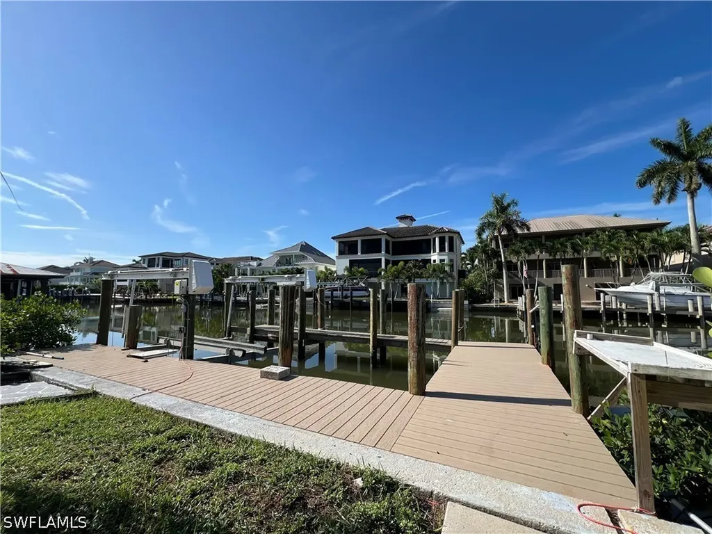 176 Heron Avenue Naples FL 34108