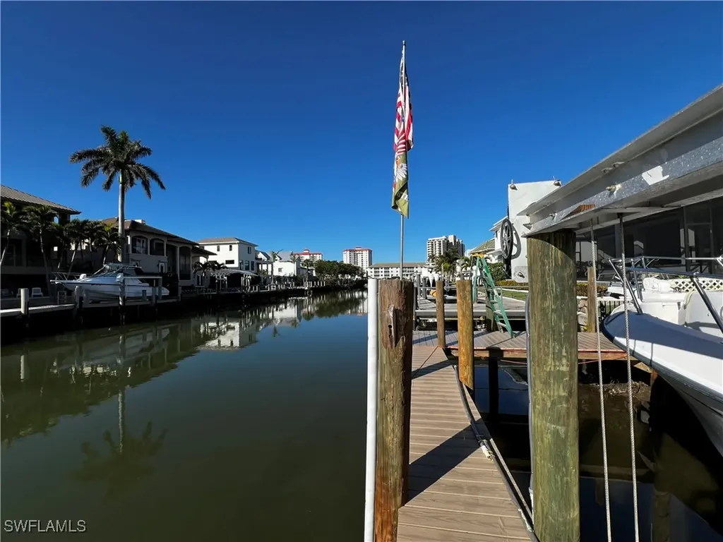 176 Heron Avenue Naples FL 34108
