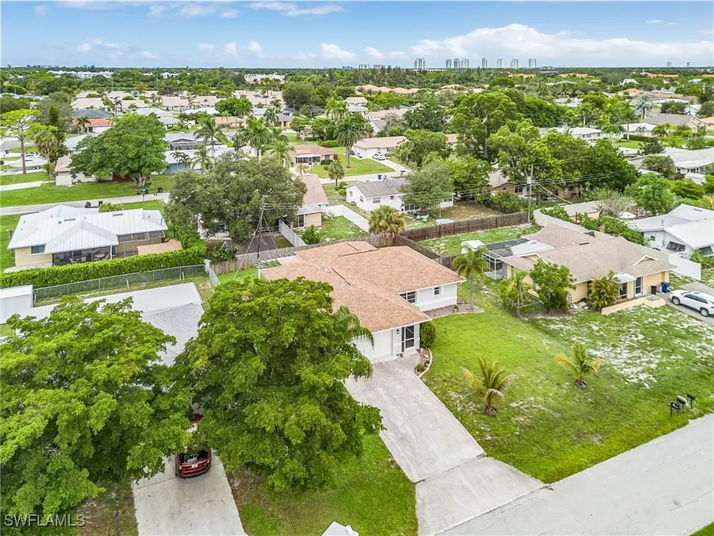 27670 Tierra Del Sol Lane Bonita Springs FL 34135