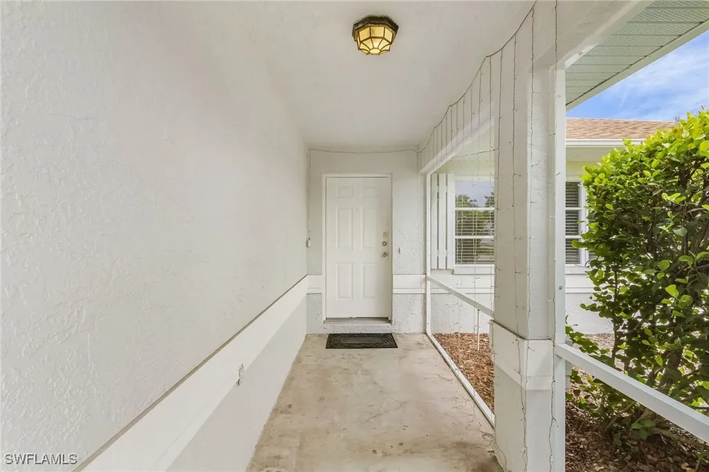 27670 Tierra Del Sol Lane Bonita Springs FL 34135