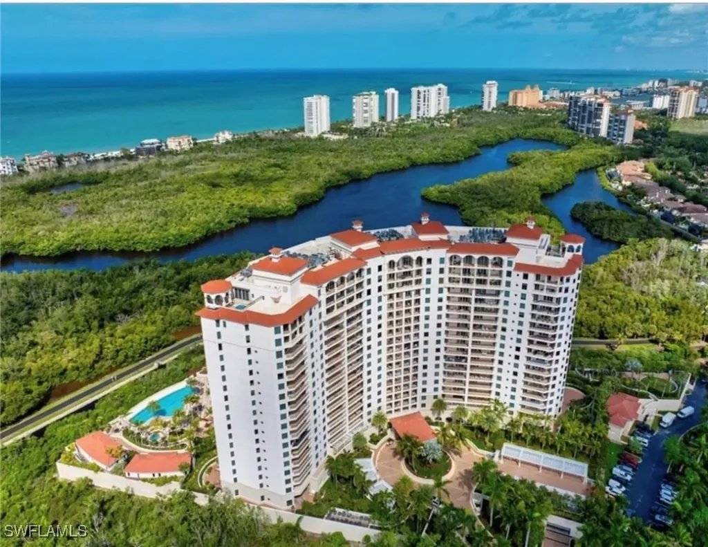 Naples FL, 7575 Pelican Bay Boulevard, Unit 606