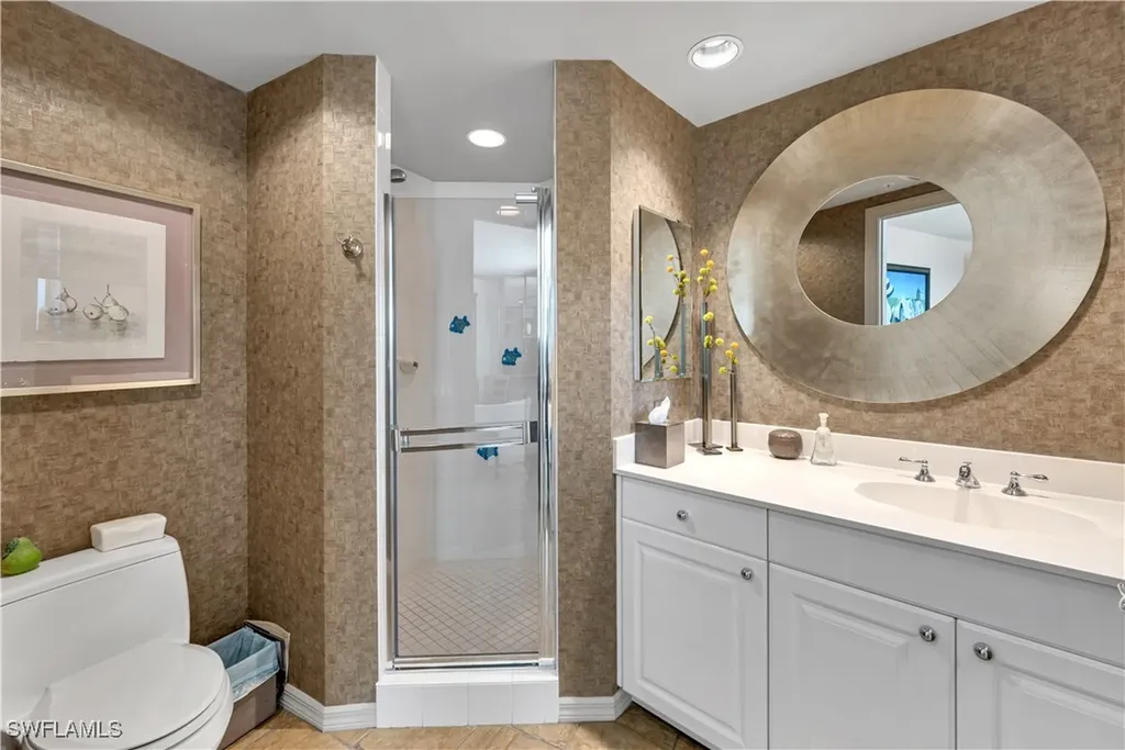 7575 Pelican Bay Boulevard Naples FL 34108