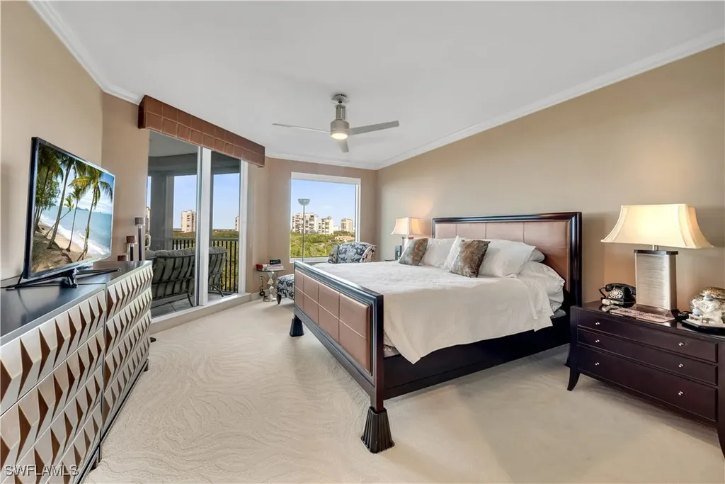 7575 Pelican Bay Boulevard Naples FL 34108