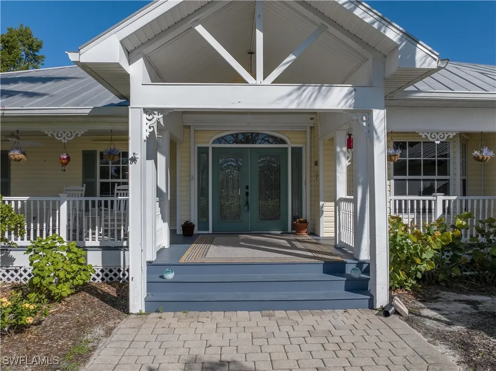 12510 Coconut Creek Court Fort Myers FL 33908