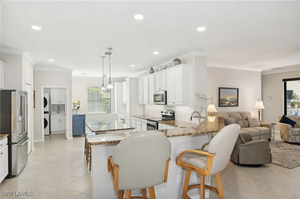 3819 Treasure Cove Circle Naples FL 34114