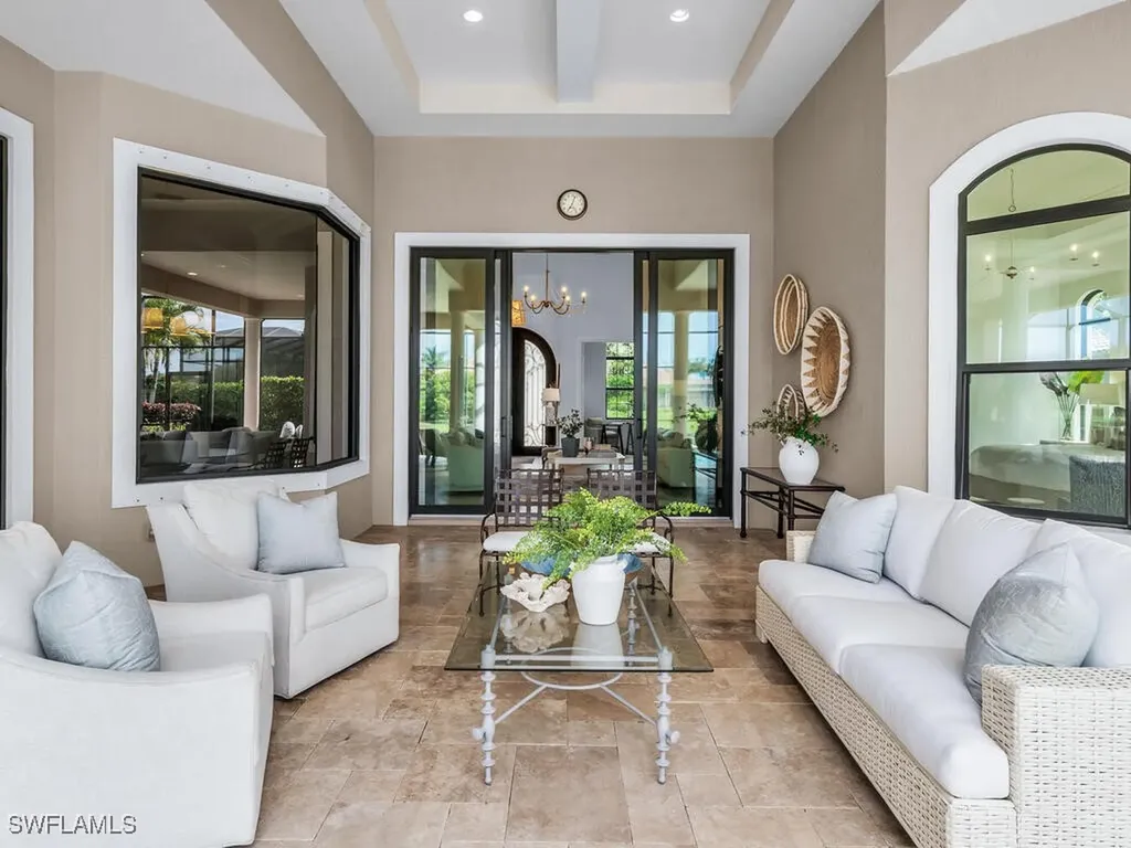 6564 Costa Circle Naples FL 34113