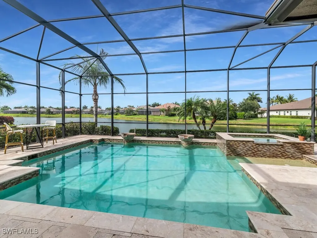 6564 Costa Circle Naples FL 34113