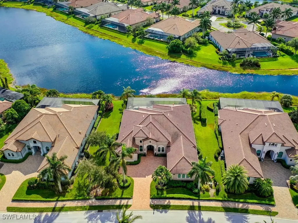6564 Costa Circle Naples FL 34113