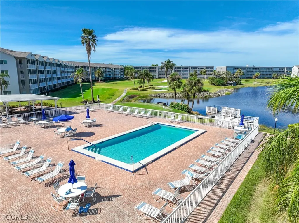 14871 Hole In 1 Circle Fort Myers FL 33919