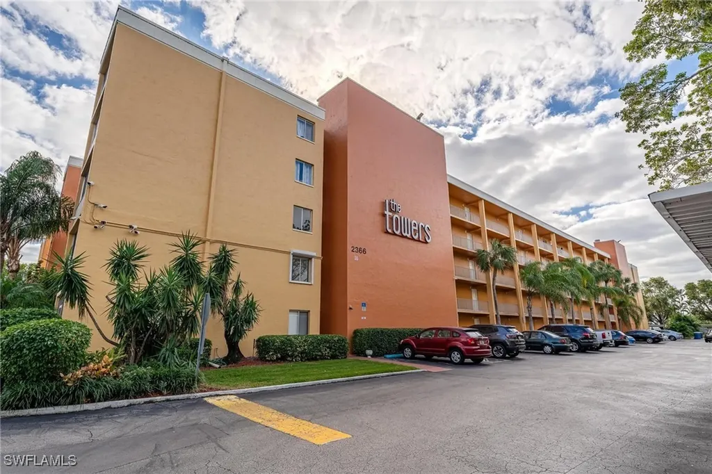 2366 E Mall Drive Fort Myers FL 33901
