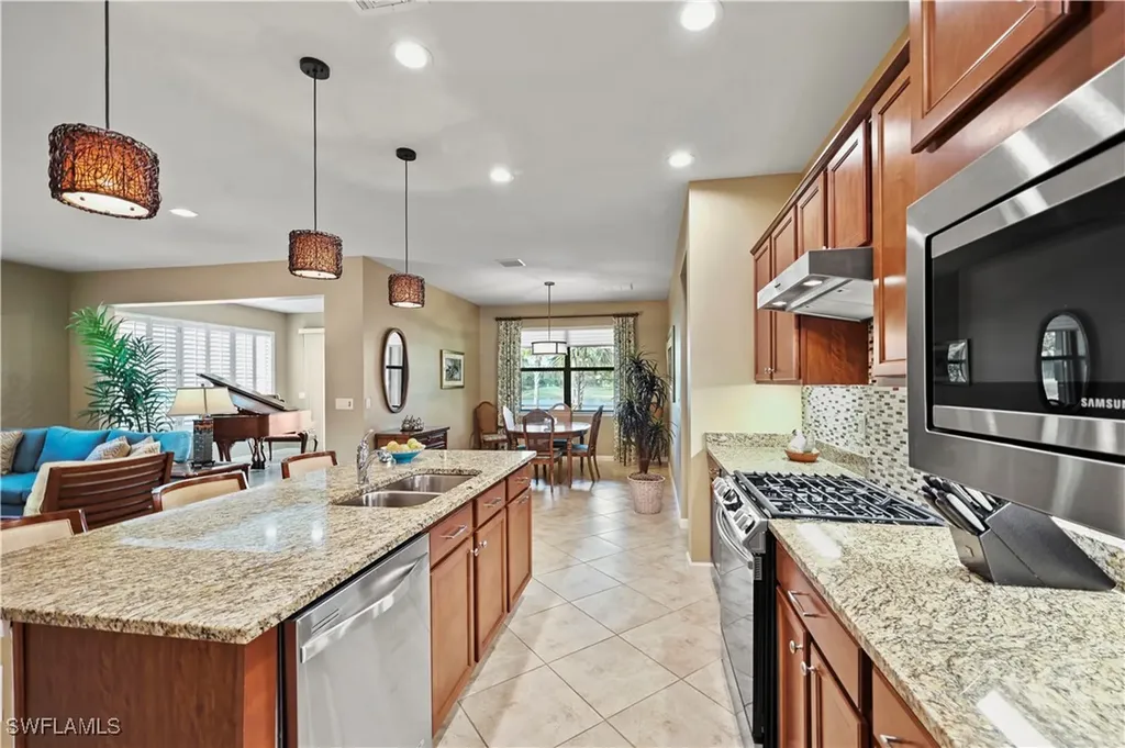 6610 Everton Court Fort Myers FL 33966