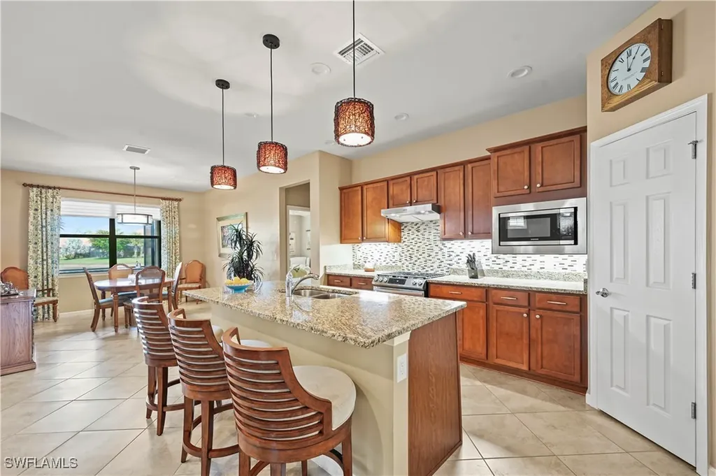 6610 Everton Court Fort Myers FL 33966