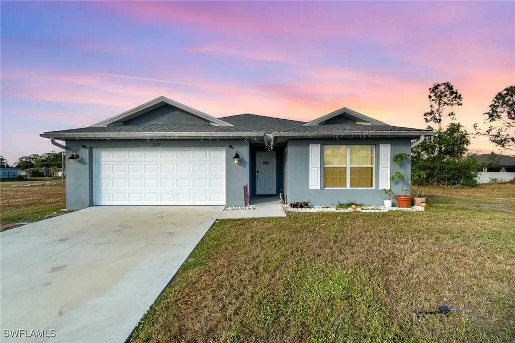 2323 NE 35th Lane Cape Coral FL 33909