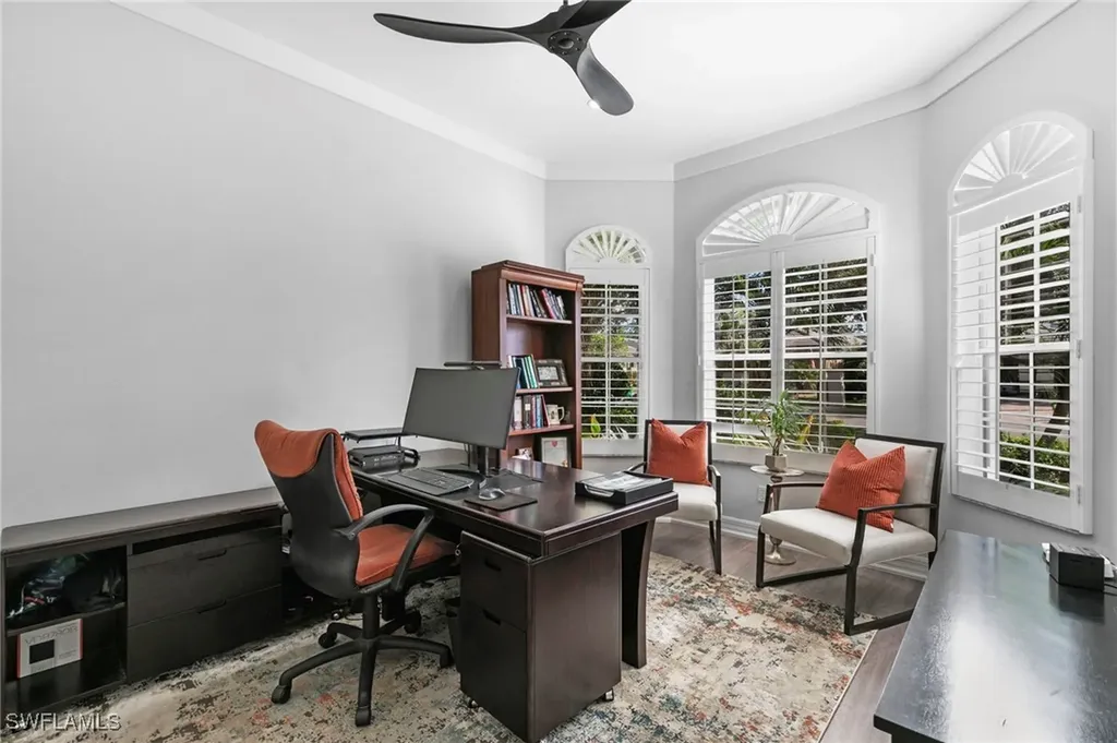 5029 Kensington High Street Naples FL 34105