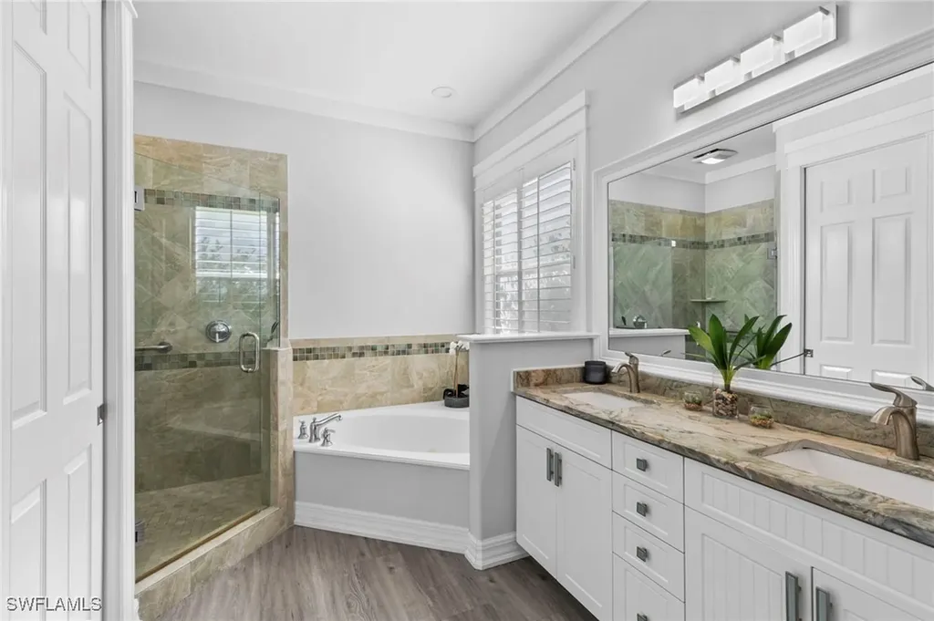 5029 Kensington High Street Naples FL 34105