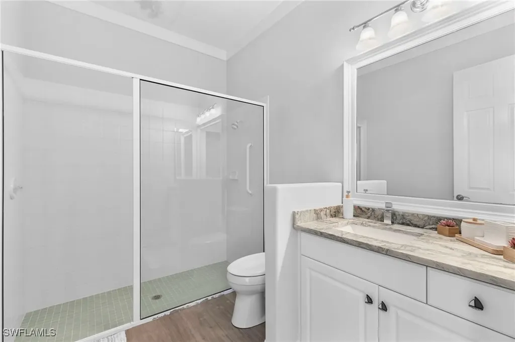 5029 Kensington High Street Naples FL 34105