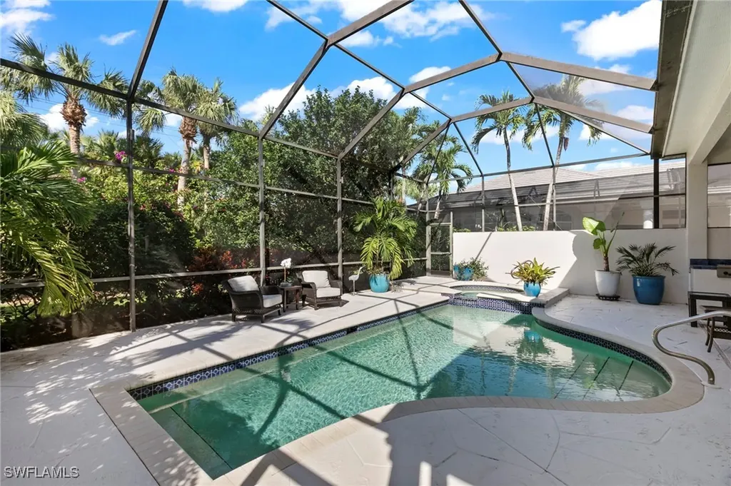 5029 Kensington High Street Naples FL 34105