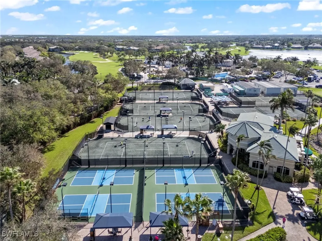 5029 Kensington High Street Naples FL 34105