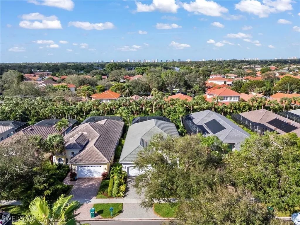5029 Kensington High Street Naples FL 34105