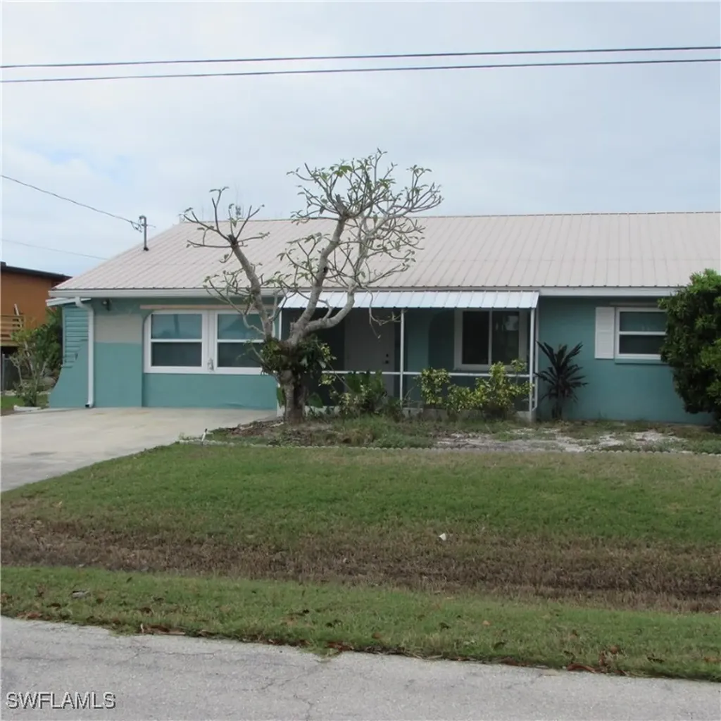 2763 Sanderling Court St. James City FL 33956