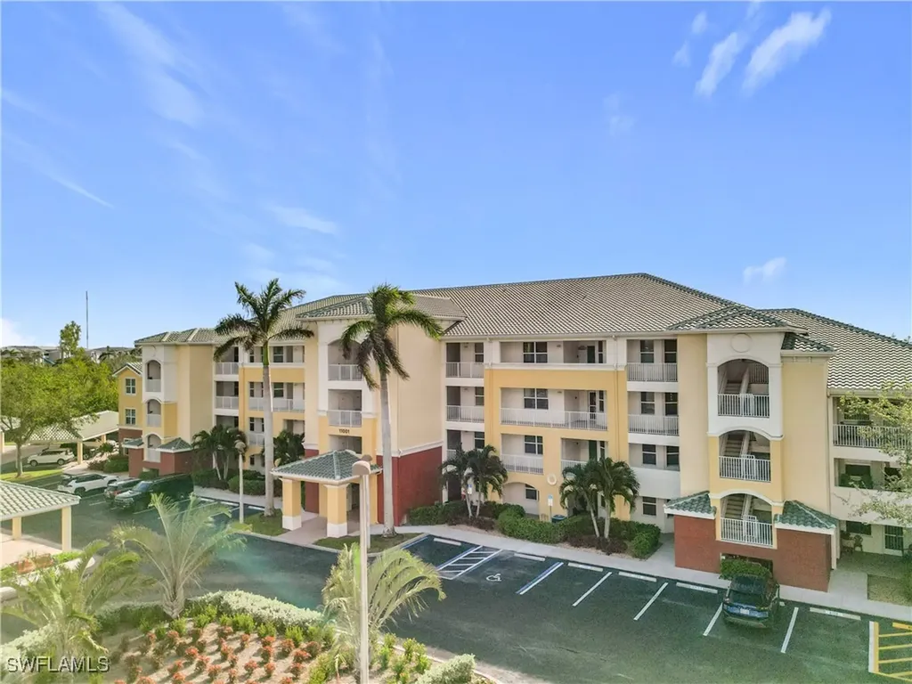 11001 Gulf Reflections Drive Fort Myers FL 33908