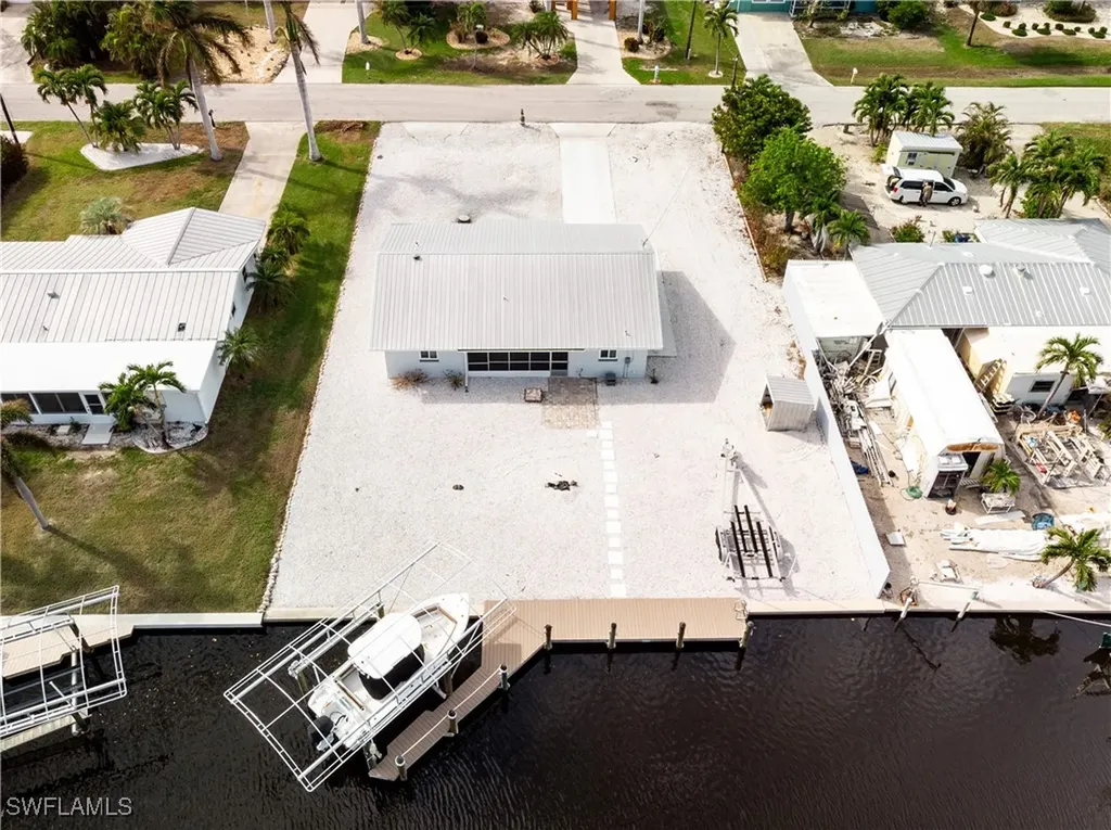 2744 Sanderling Court St. James City FL 33956