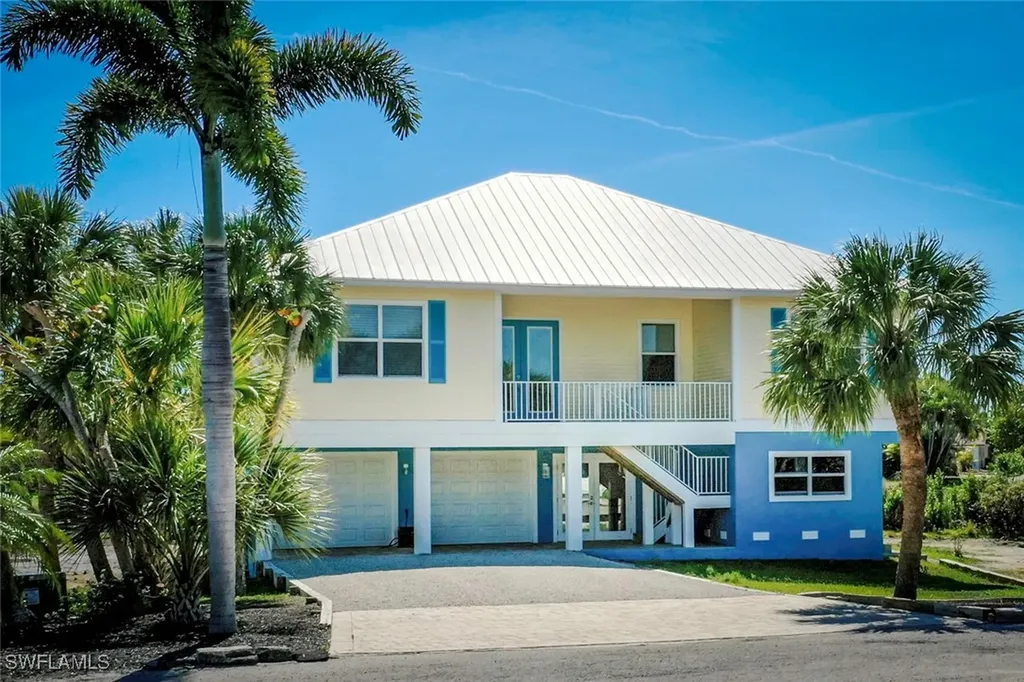 697 Spartina Court Sanibel FL 33957