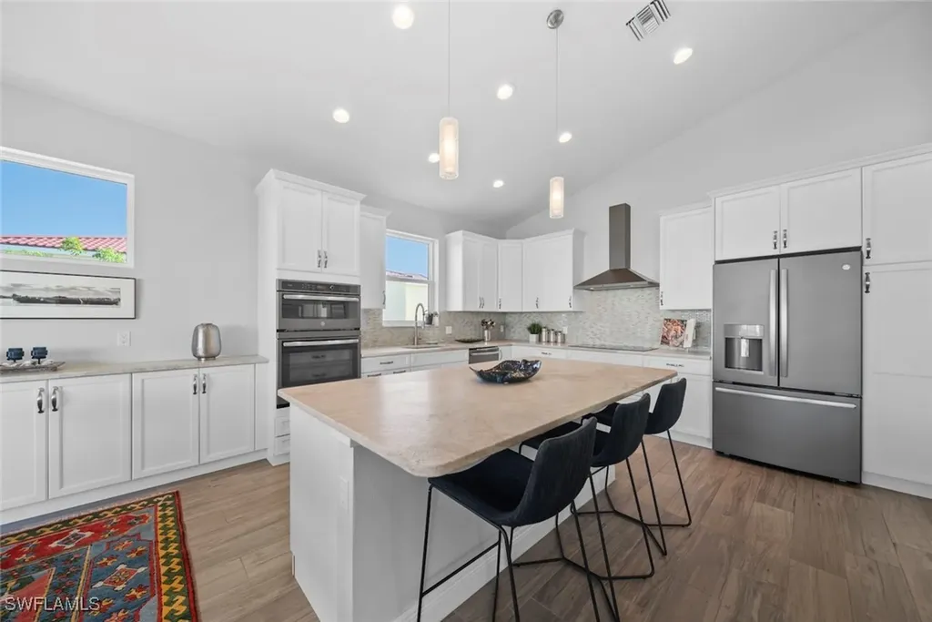 1311 Par View Drive Sanibel FL 33957