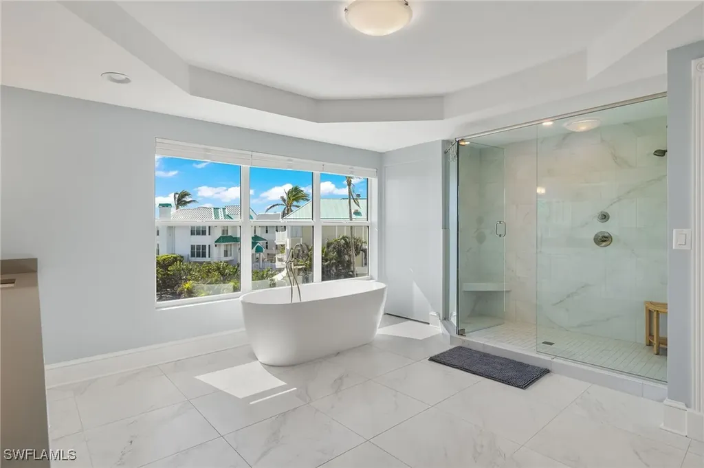 411 Bella Vista Way E Sanibel FL 33957