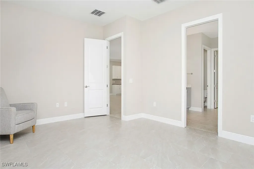 1385 Redona Way Naples FL 34113